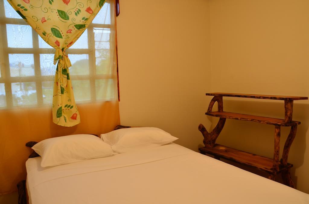 Apartamentos Herrera Puerto Jimenez Phòng bức ảnh